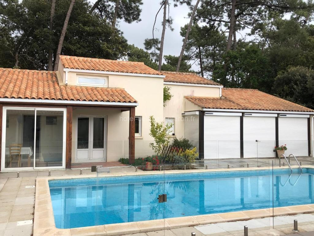 Photo de Maison avec piscine pres de l'ocean